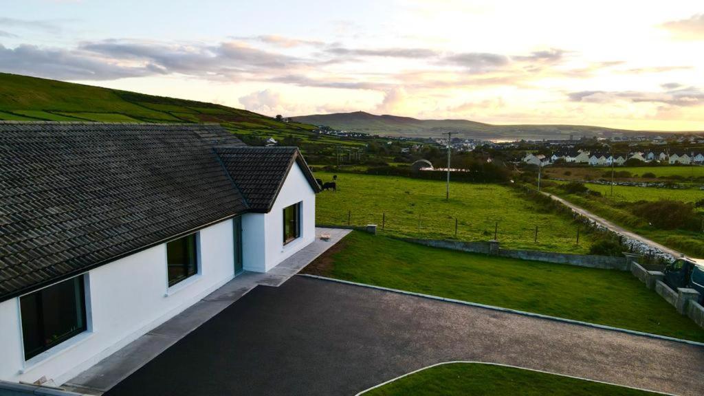 Dingle Way Snug, Luxury Apartment Kültér fotó